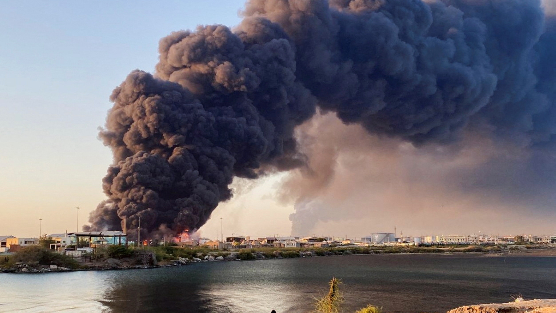 Khalid Abdelaziz / Reuters