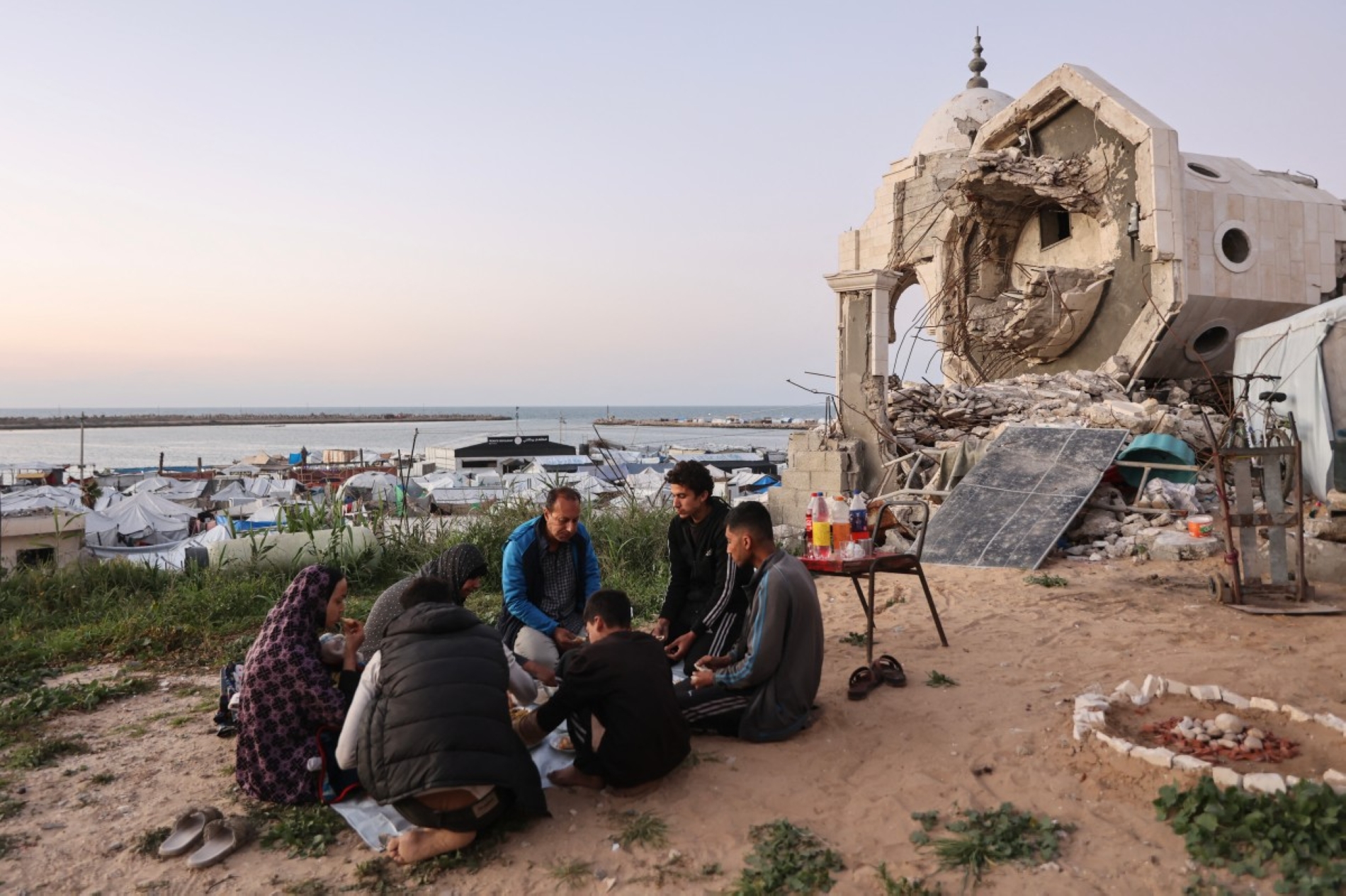 OMAR AL-QATTAA / AFP