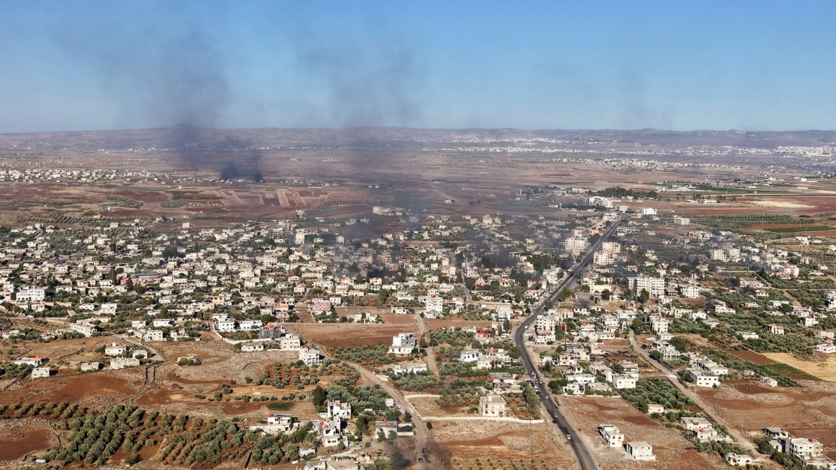 the city of Sweida, following renewed fighting between Bedouin fighters and Druze gunmen, despite an announced truce, in Syria July 18, 2025. 