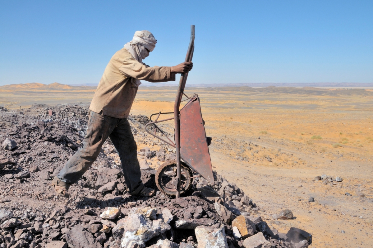 A worker mining lead sulphide in the border area between Morocco and Algeria.