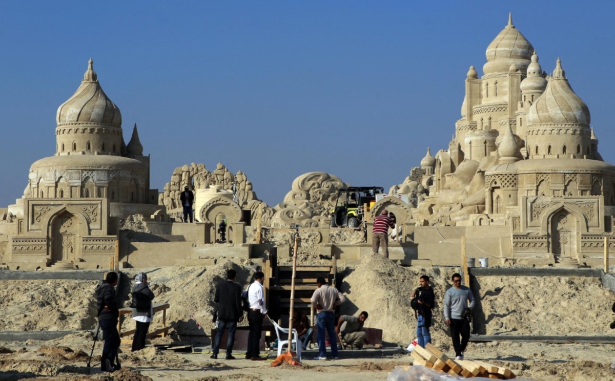 AFP PHOTO / YASSER AL-ZAYYAT