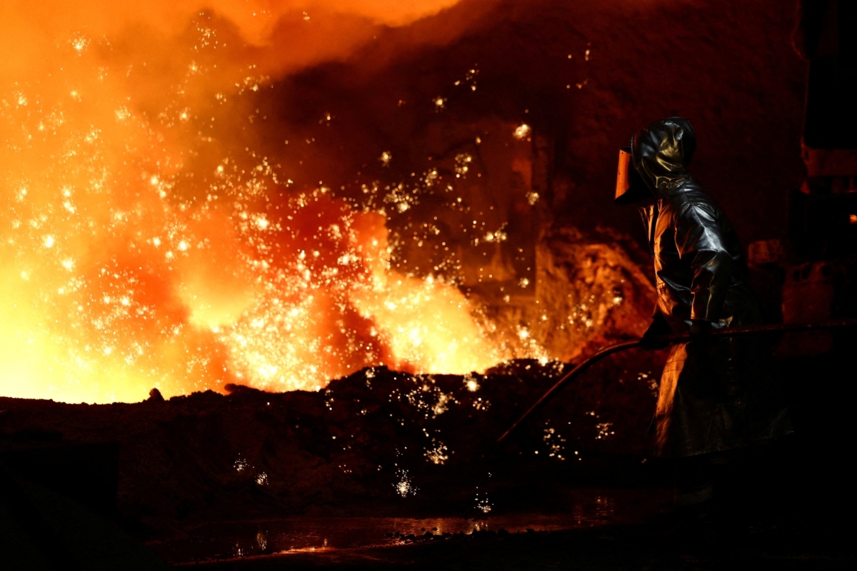 REUTERS/Leon Kuegeler