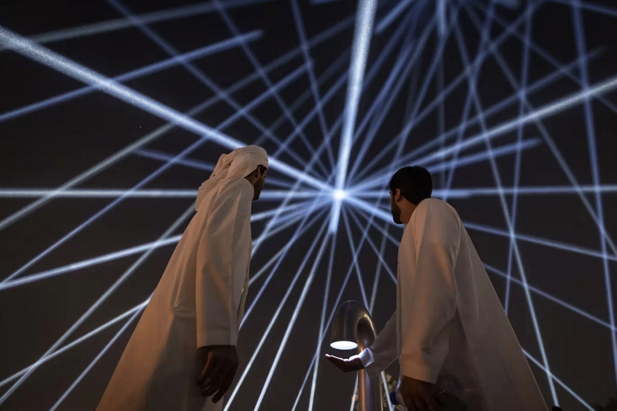 RAFAEL LOZANO-HEMMER  Pulse Canopy, 2025