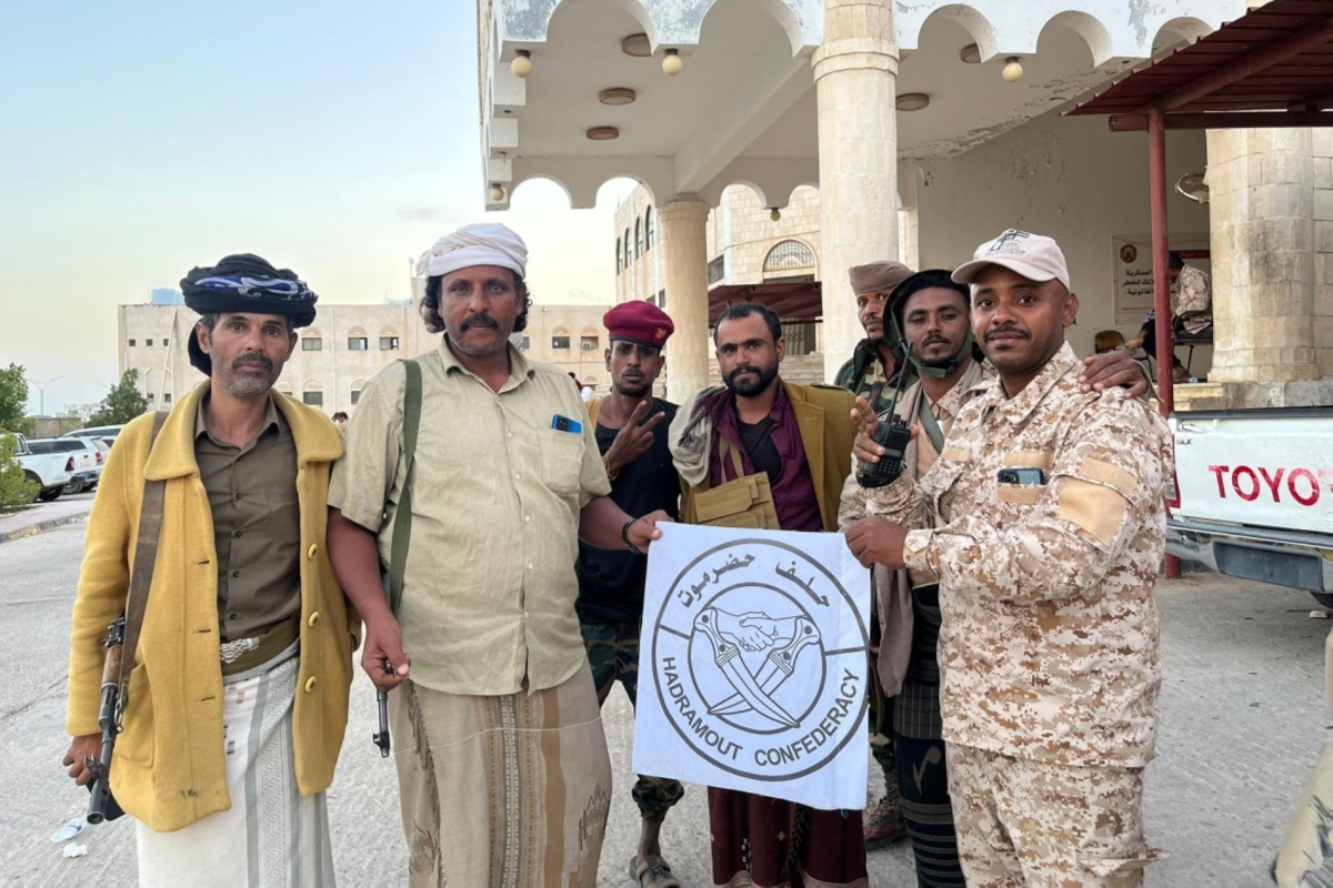 Saudi-backed forces in control of the Second Military Region Command on the outskirts of Mukalla, the capital of Hadramout province, on 3 January, 2026.