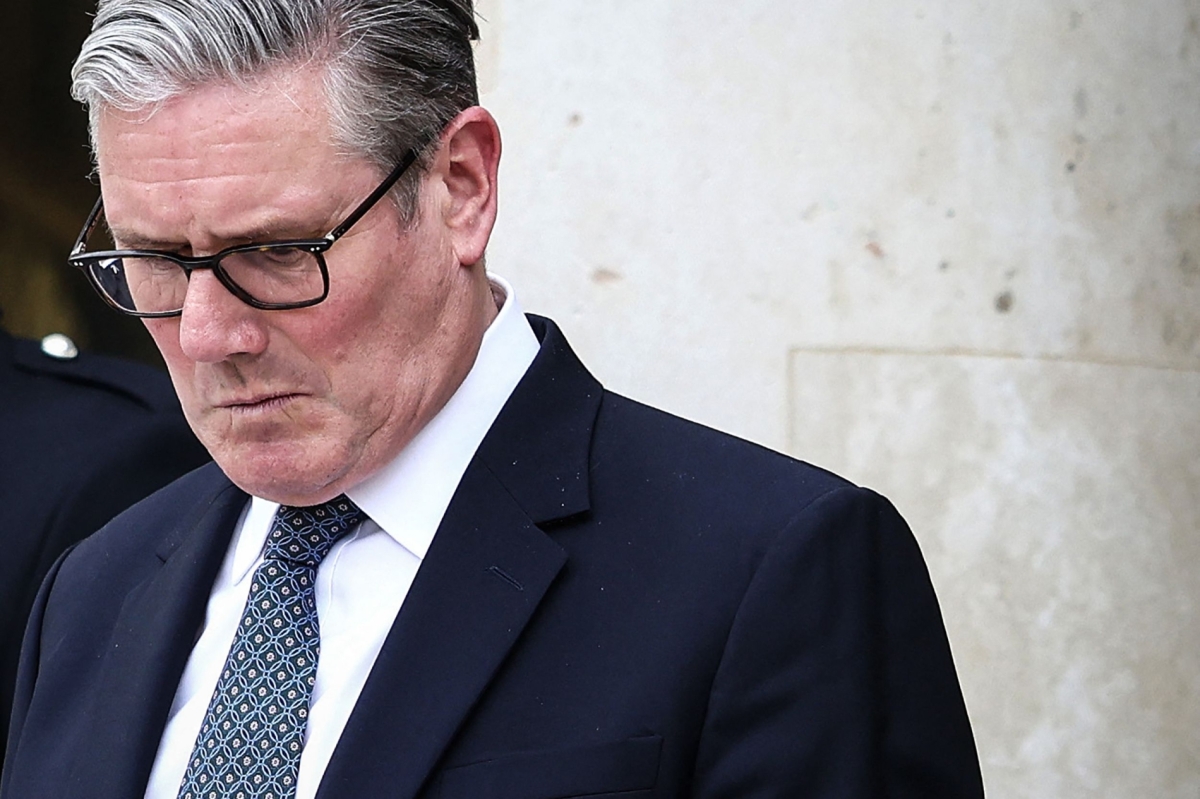 Britain's Prime Minister Keir Starmer reacts as he prepares to leave the Elysee Presidential Palace in Paris on 17 April 2026.
