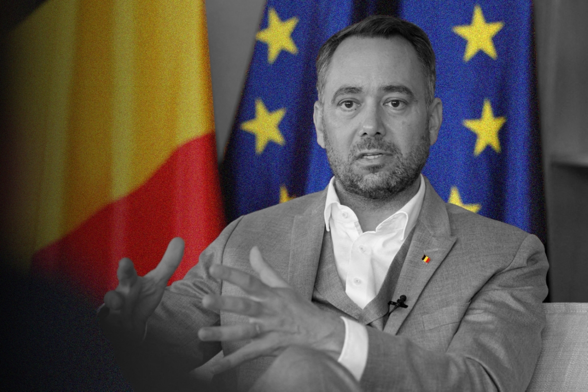 Belgium's Vice-Prime Minister and Minister of Foreign Affairs Maxime Prévot gestures during an interview with AFP in Brussels, on 5 September 2025. 