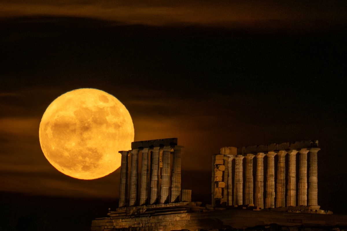  ARIS MESSINIS / AFP