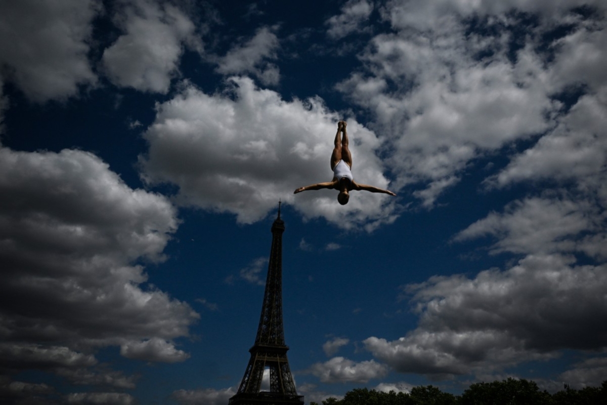 JULIEN DE ROSA / AFP