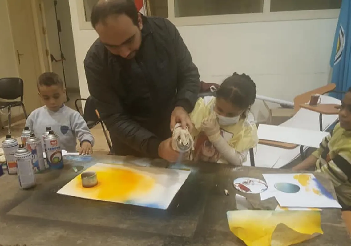 ورشة رسم بالاسبراي