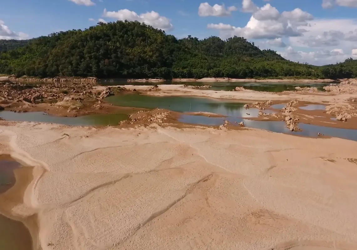 This screengrab from an aerial video taken on October 28, 2019 shows the Mekong river in Sungkom district in Nong Khai province, more than 300km from the Xayaburi dam. (Getty)