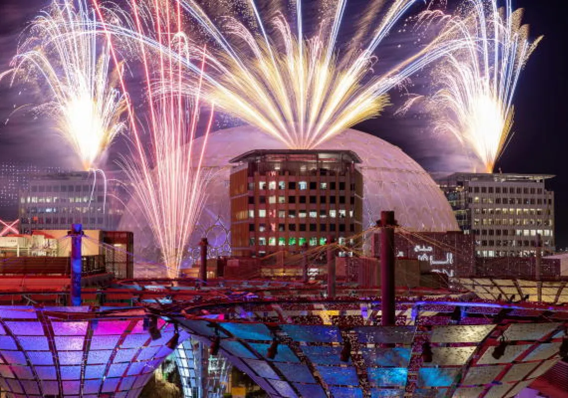 Fireworks explode at Expo 2020 Dubai to mark New Year in Dubai, United Arab Emirates, January 1, 2022. Expo 2020/Christopher Pike/Handout via REUTERS ATTENTION EDITORS - THIS PICTURE WAS PROVIDED BY A THIRD PARTY. NO RESALES. NO ARCHIVES. MANDATORY CREDIT.
