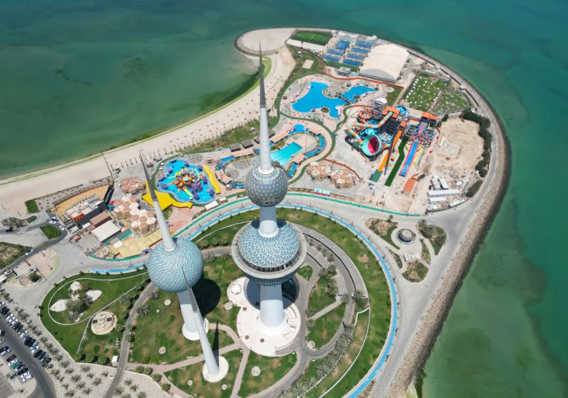أبراج مدينة الكويت عند الساحل، 20 أبريل 2025