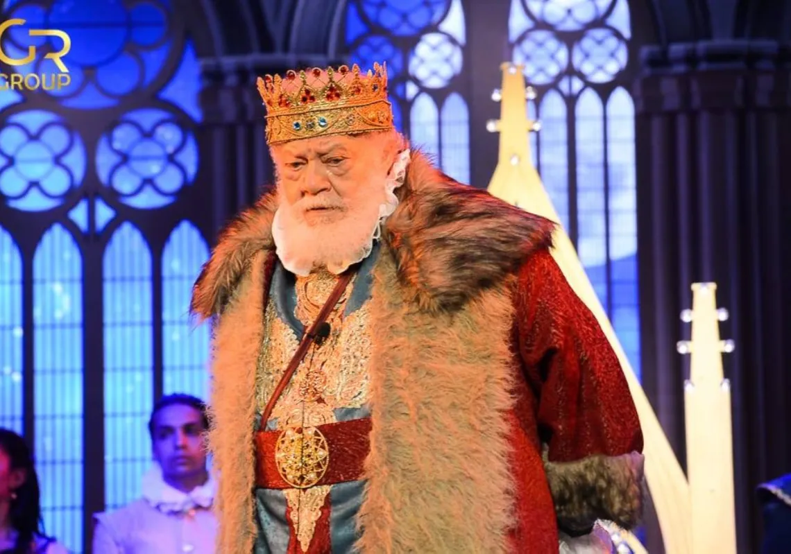 "الملك لير" يعيد يحيى الفخراني إلى خشبة المسرح