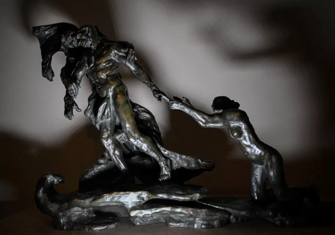 منحوتة "سن النضج" لكامي كلوديل