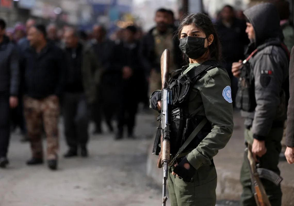 أكراد سوريون في مظاهرة تضامنية مع سكان حيي الشيخ مقصود والأشرفية في حلب، الحسكة، سوريا، 7 يناير 2026