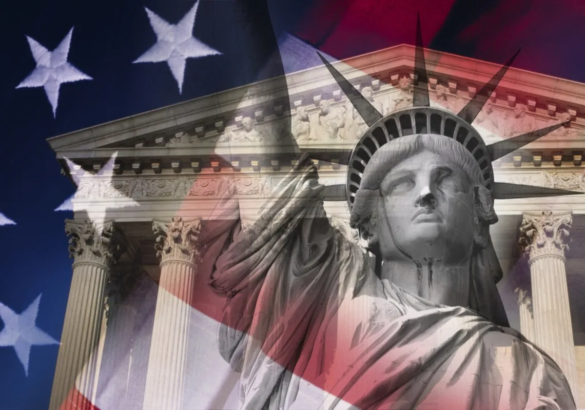 إلغاء رسوم ترمب يطلق سيل دعاوى للشركات الأميركية والأجنبية