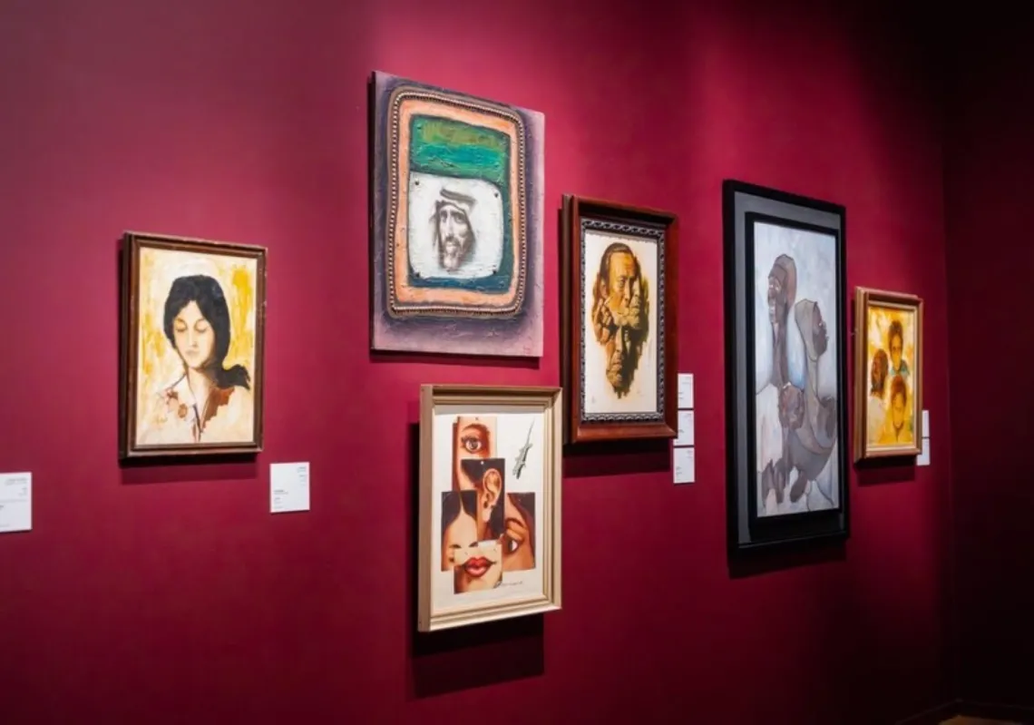 مجموعة أعمال 