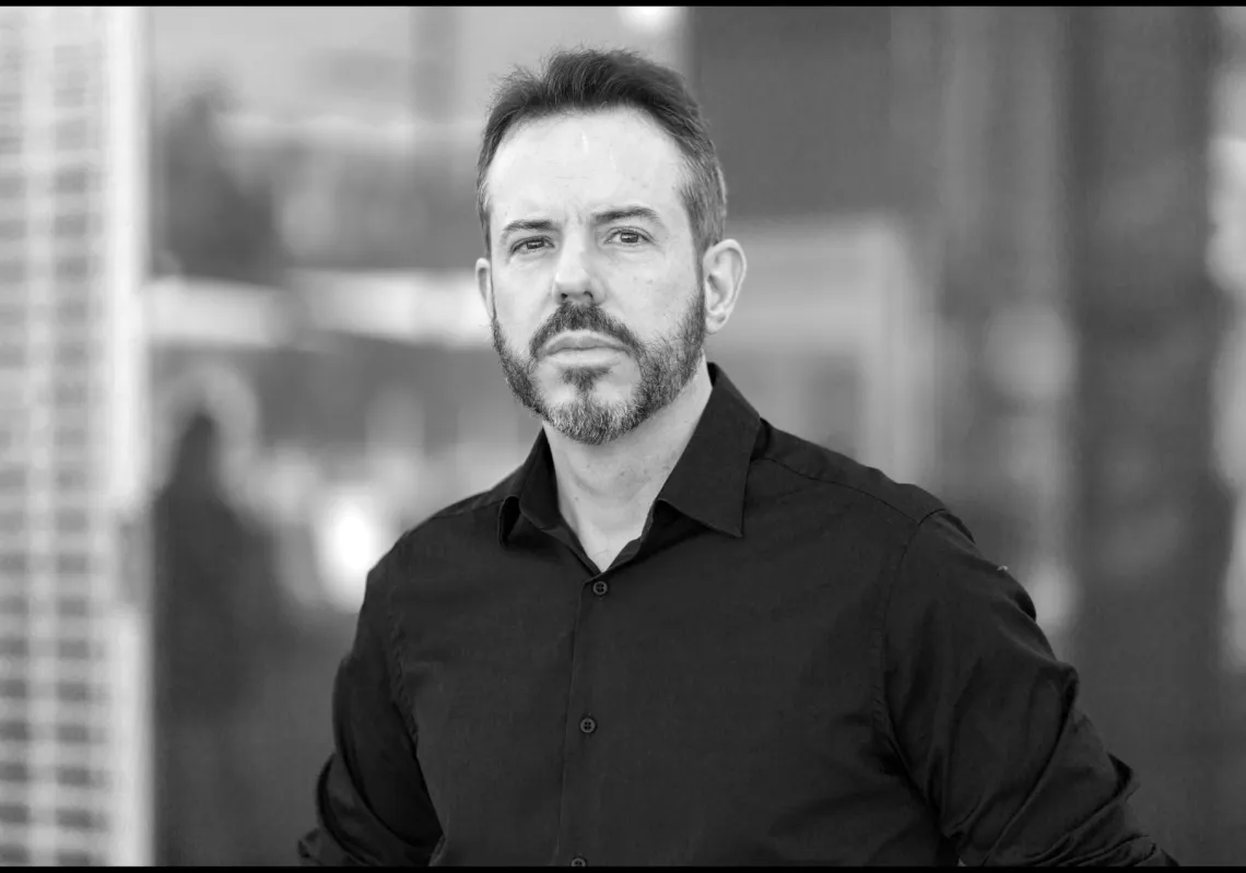 ڤيسينتي لويس مورا