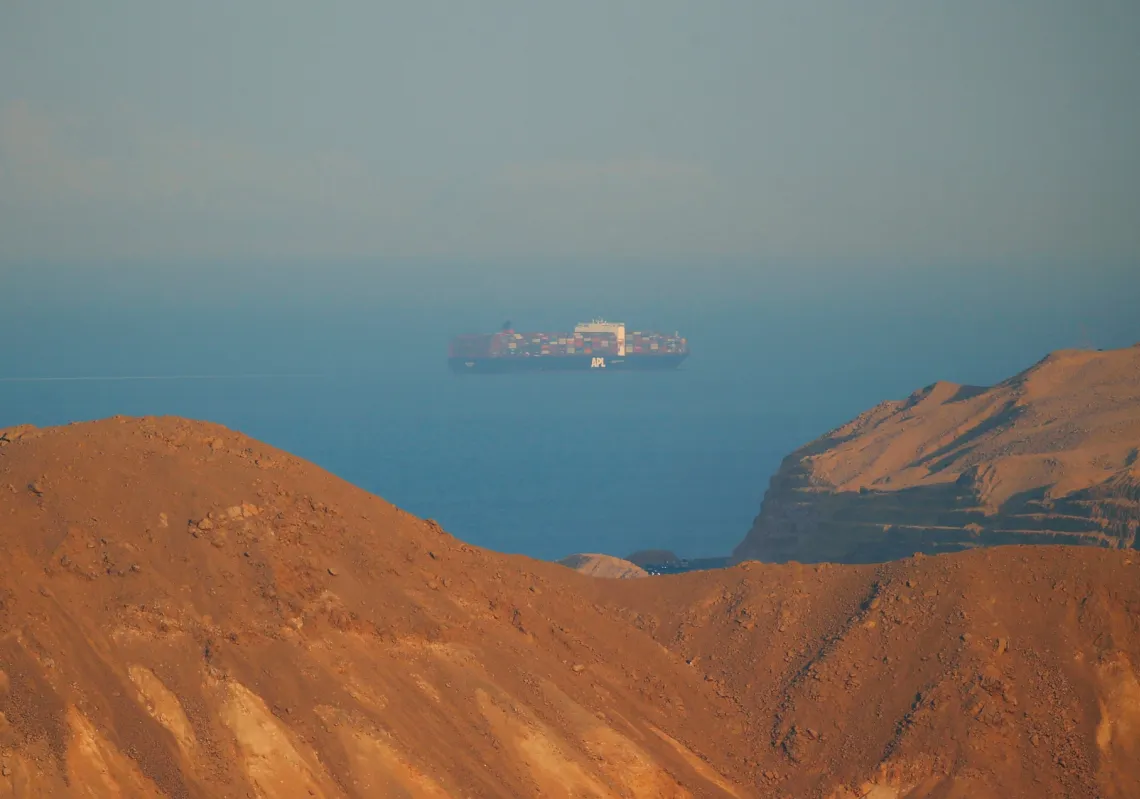 A container ship crosses the Gulf of Suez towards the Red Sea before entering the Suez Canal, in El Ain El Sokhna in Suez, east of Cairo, Egypt, on 24 April 2017. 