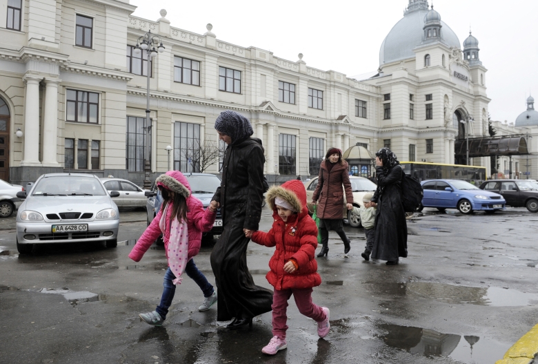 Crimea attacked as Tatars prepare to retake their homeland | Al Majalla
