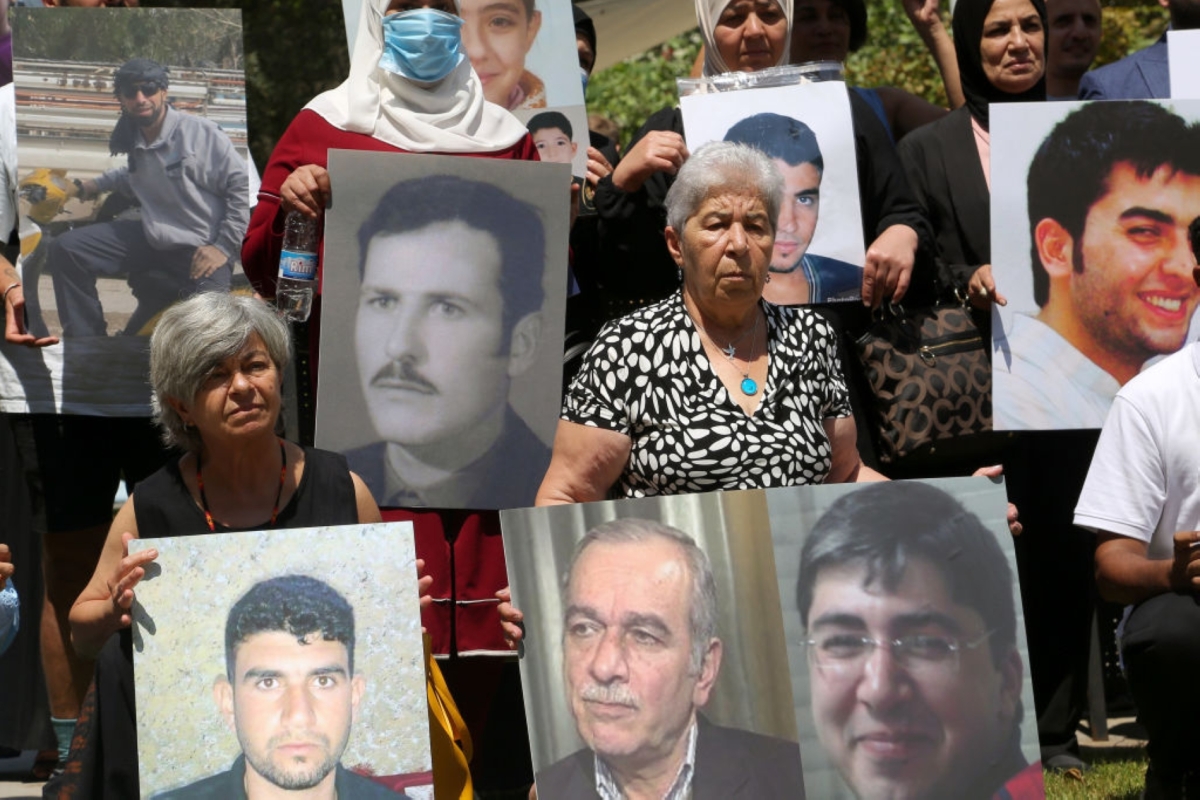 \, image size:1200x800